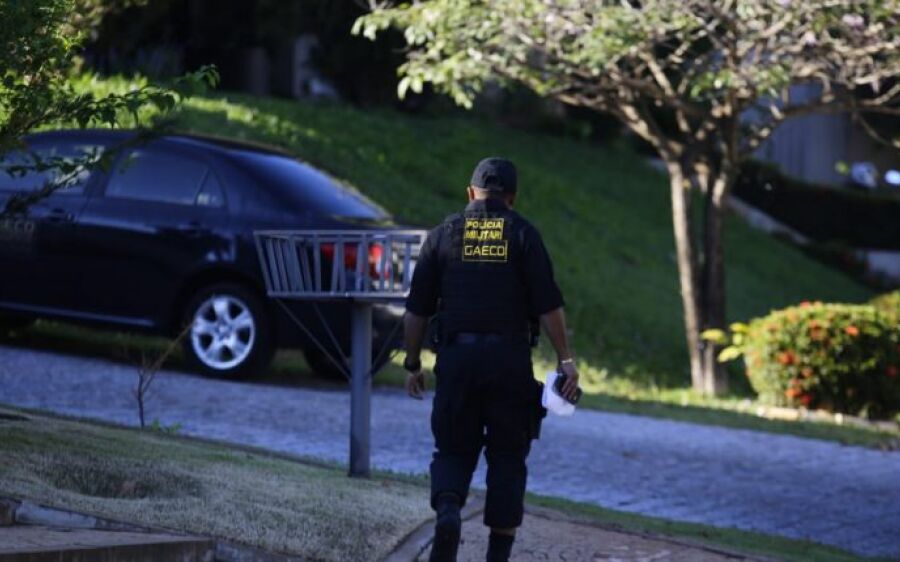 Além de Jamil Name e filho, operação contra milícia prendeu guardas, policiais civis e federal