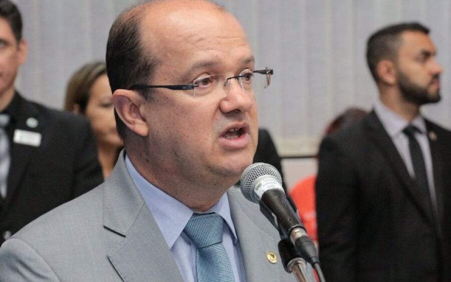 Lei: Empresas devem passar dados de quem executará serviço  residencial