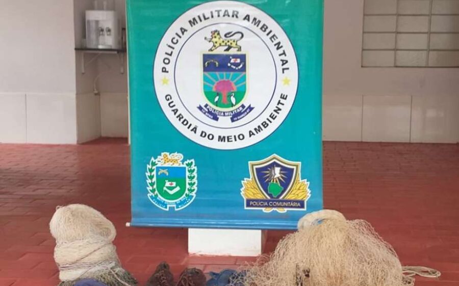 PMA de Coxim fiscaliza 14 embarcações, surpreende pescadores e apreende petrechos ilegais de pesca