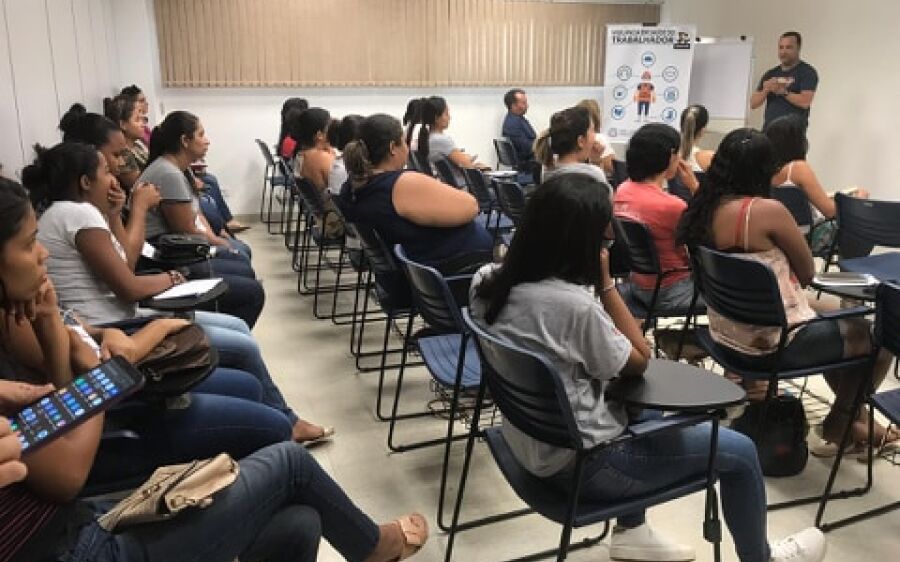 Prefeitura finaliza mais um curso de  formação e capacitação de mão-de-obra local