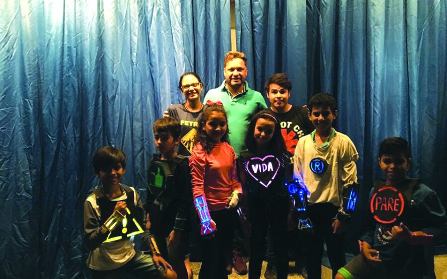 Escola Padre Nunes proporciona noite teatral à comunidade