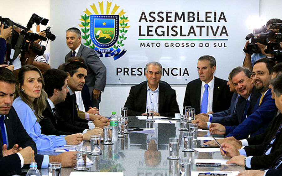 Reforma fiscal: Governo entrega conjunto de quatro projetos de lei à Assembleia