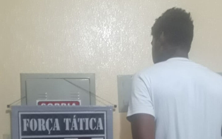 Força Tática prende em fazenda suspeito de cravar faca na testa de jovem em Coxim