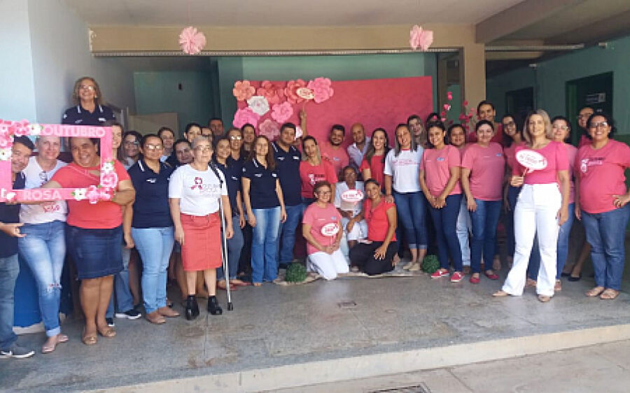 Outubro Rosa realizou mais de 1.600 atendimentos a mulheres em Coxim