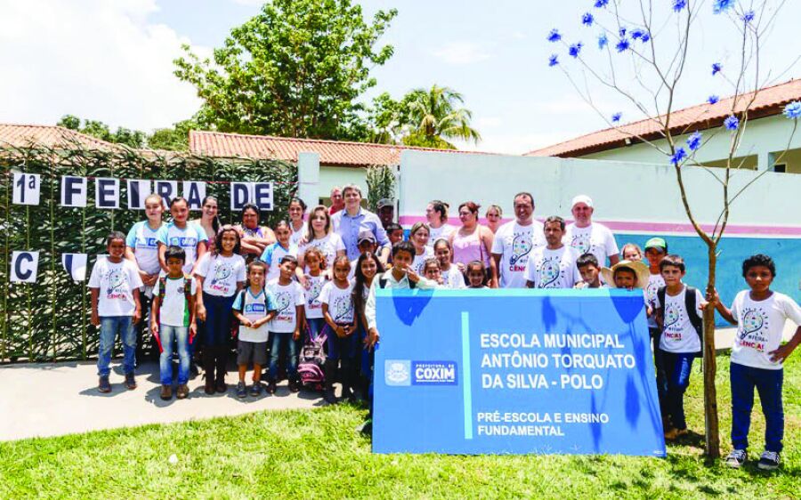 Estudantes da área rural de  Coxim realizam Feira de Ciências