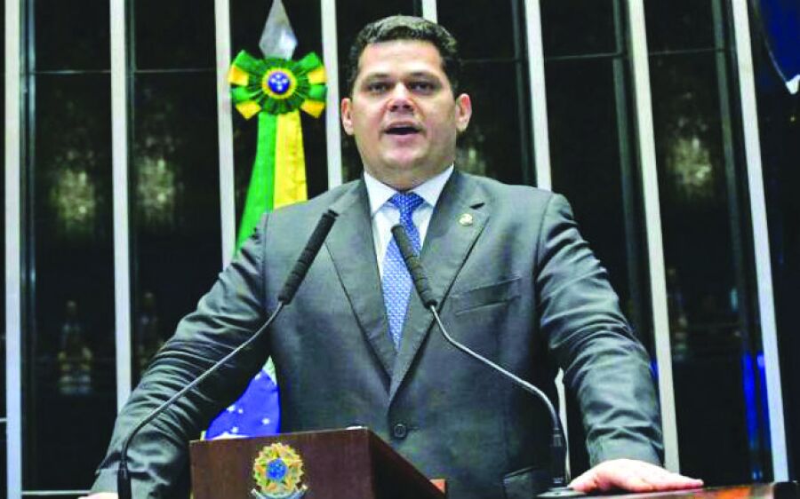 Reforma da Previdência será promulgada nesta terça, diz Alcolumbre