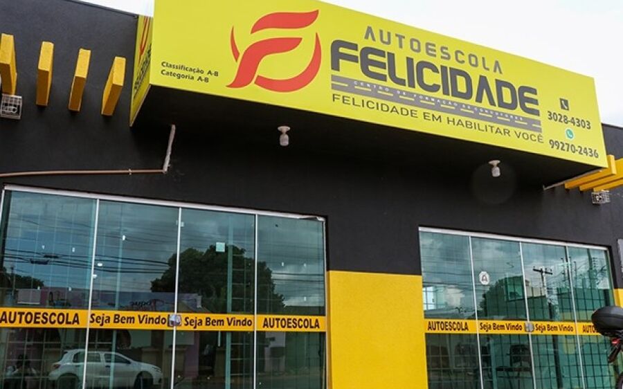 Autoescola realiza sonho da CNH de carro e moto com parcelas de R$180,00
