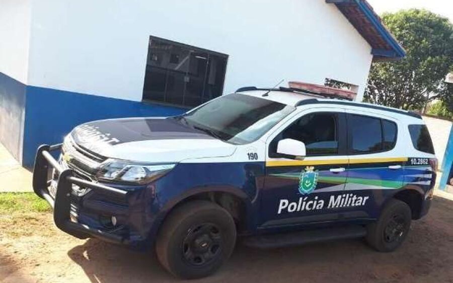 Adolescente tranca pai em casa e foge para escapar de abuso sexual