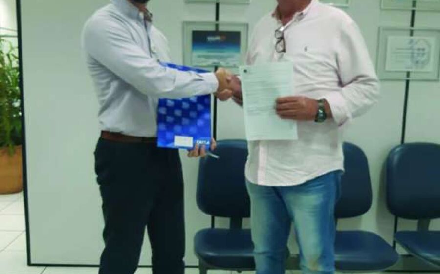 Mario Kruger assina contrato de repasse federal de 300 mil para infraestrutura