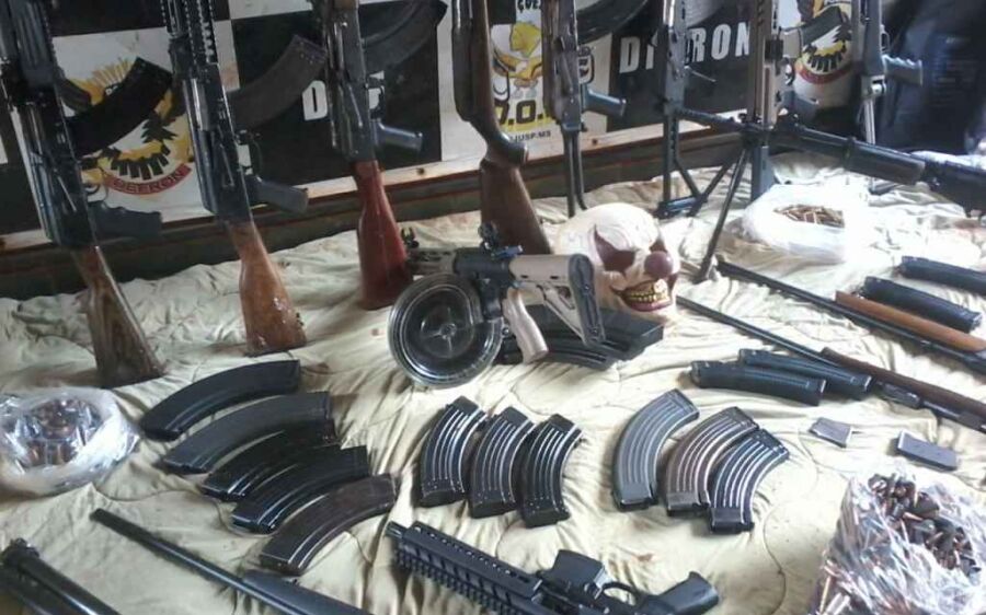 Campo-grandense é preso com arsenal de guerra e veículo blindado na fronteira