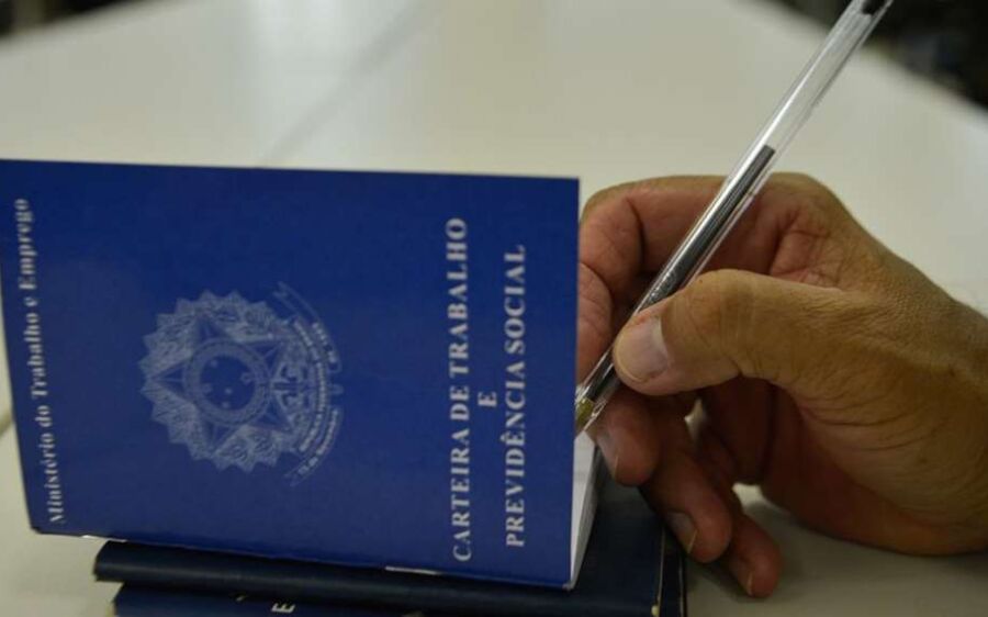 Segunda-feira com mais de mil vagas disponíveis em MS