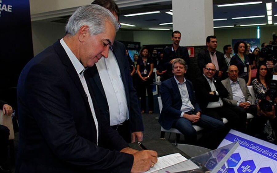 Governo assina termo de compromisso ao Programa de Liberdade Econômica