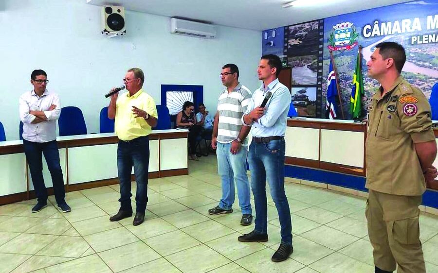 Vereador Carlão realiza encontro para  discutir a regularização da Feira do Produtor
