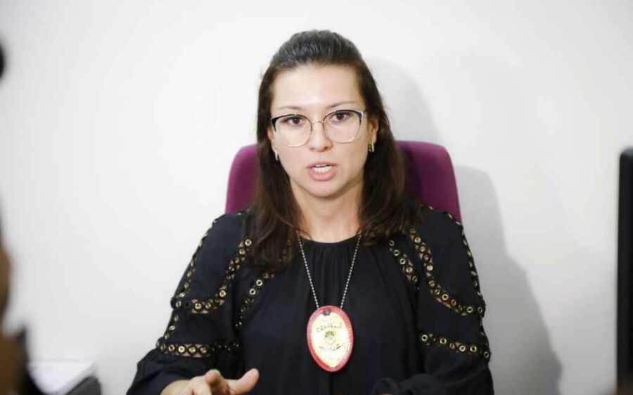 Policial agiu em legítima defesa ao matar o ex-namorado que invadiu casa dela, diz delegada