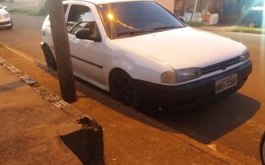 Grávida vai para hospital com enxoval do bebê no carro e ladrão foge com tudo