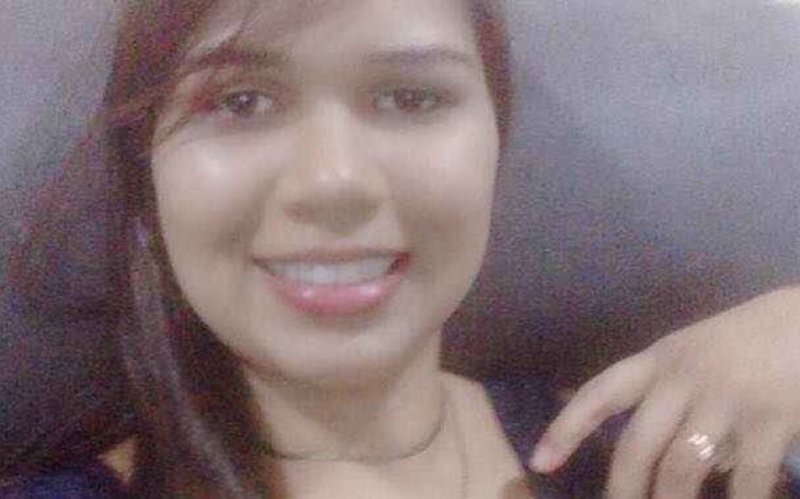 Professora morta por guarda municipal tinha medo de denunciar o ex porque ele andava armado