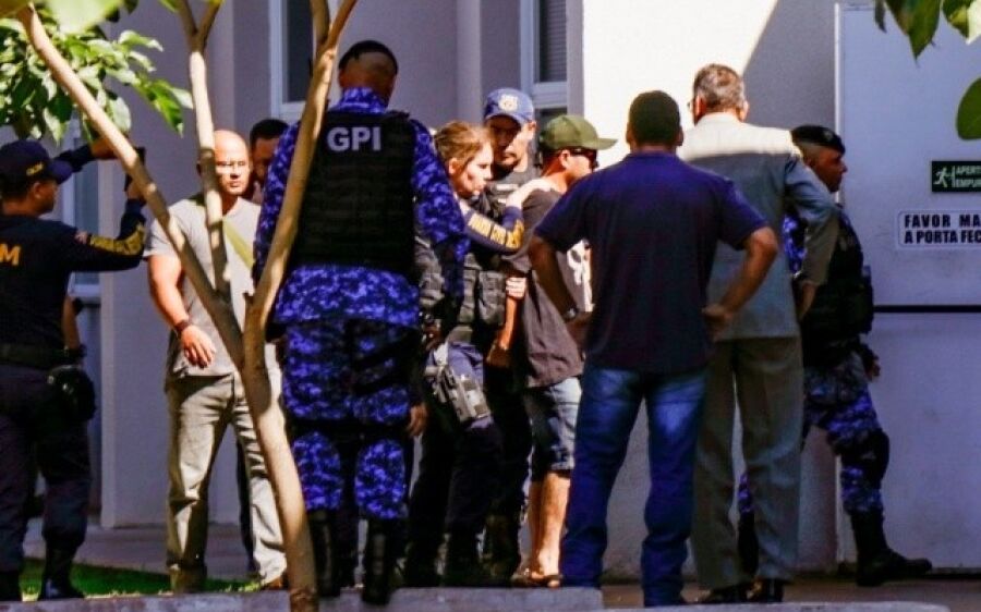 Guarda que matou 2 monitorava testemunhas antes de se entregar