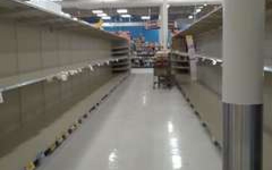 BRIGA POR COMIDA: supermercados esvaziam nos EUA e crise deve chegar ao Brasil