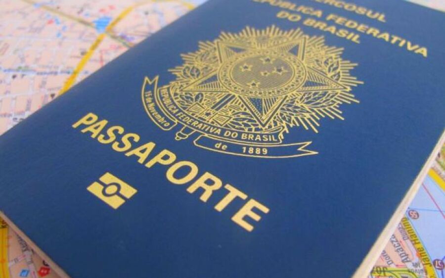 Polícia suspende emissão de passaportes e documentos a imigrantes