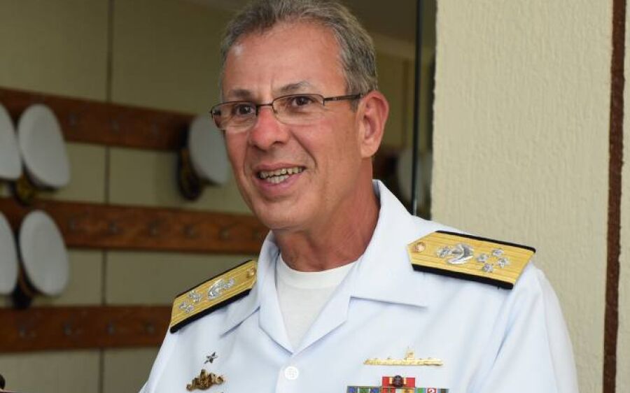 Bento Albuquerque, ministro de Minas e Energia, está com coronavírus