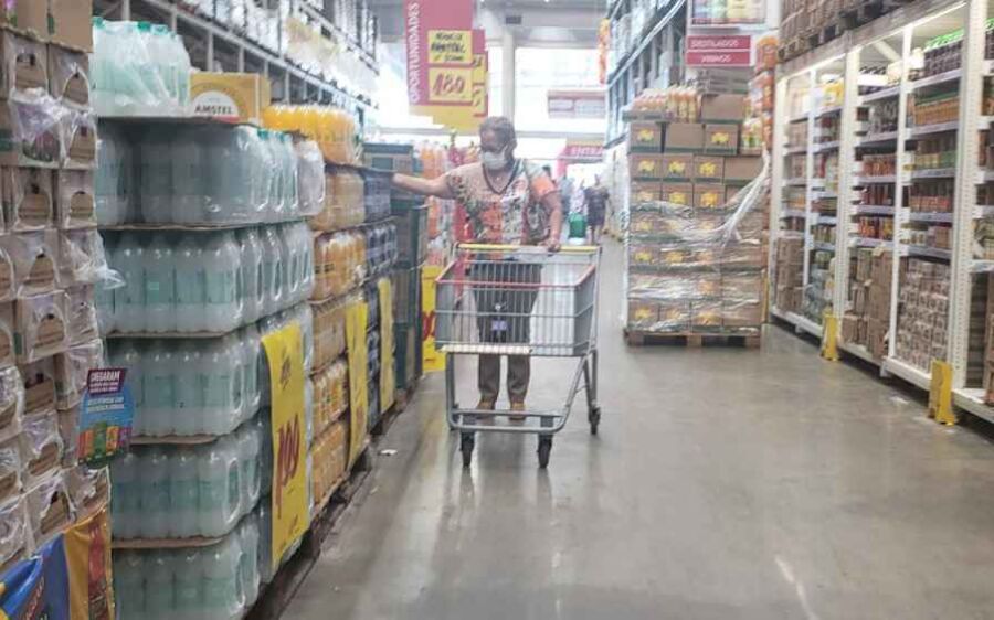 Não há desabastecimento de alimentos e itens de higiene em MS, dizem mercados
