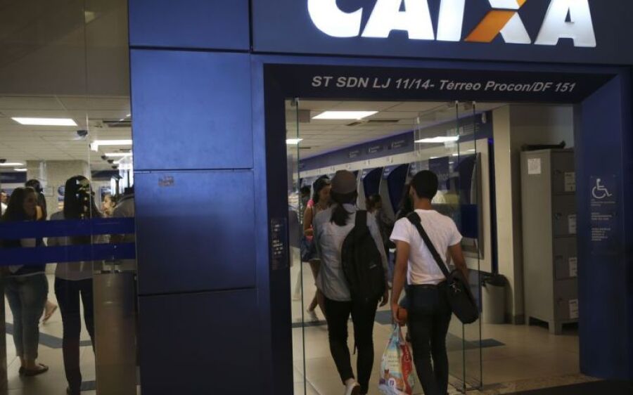 Caixa reduz juros e autoriza pausa no pagamento de dívidas