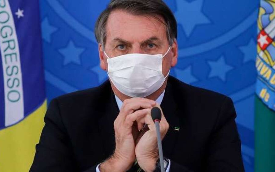 Bolsonaro vai fazer novo exame e acredita que foi infectado por Coronavírus