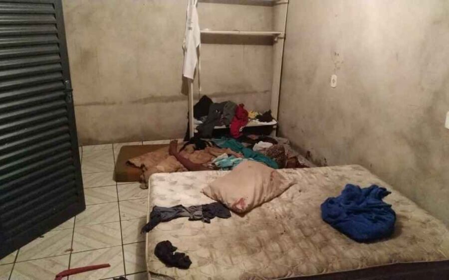 Travesti incorpora pomba gira, ameaça mãe de amigo e é morta com 7 facadas no pescoço em MS