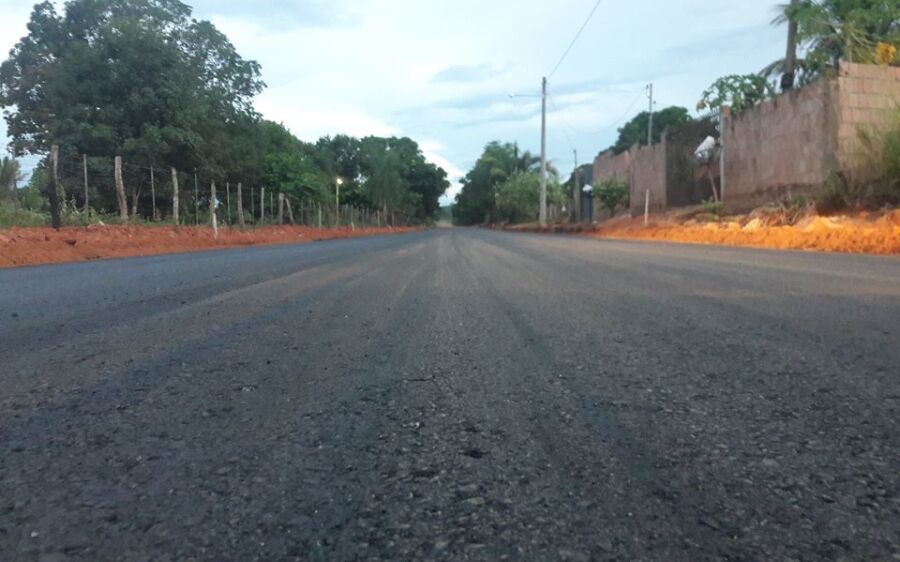 Rio Verde; Obras em movimento no Bairro !! Asfalto no Bairro Coronel Manoel Mariano