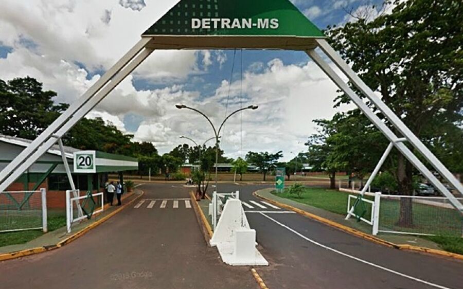 Detran-MS retoma dia 13, mas prazos seguem suspensos: 'Para minimizar os transtornos'