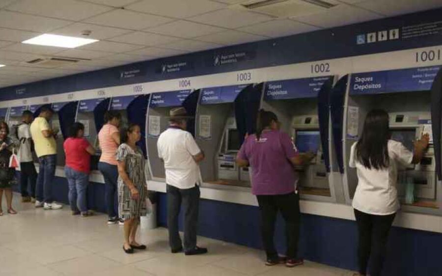 Caixa depositará R$ 16 bilhões em auxílio emergencial a 24 milhões de pessoas até segunda-feira