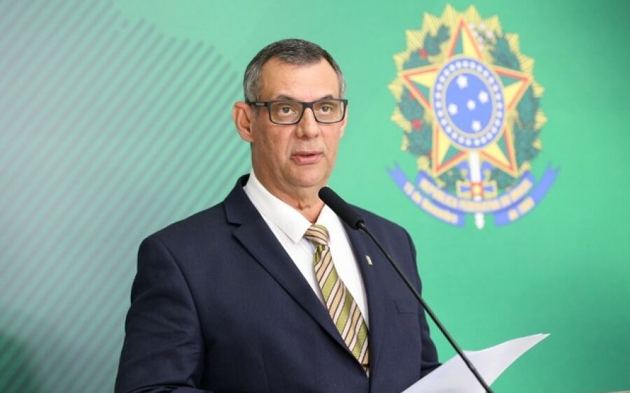 Porta-voz de Bolsonaro contraiu coronavírus, informa gabinete
