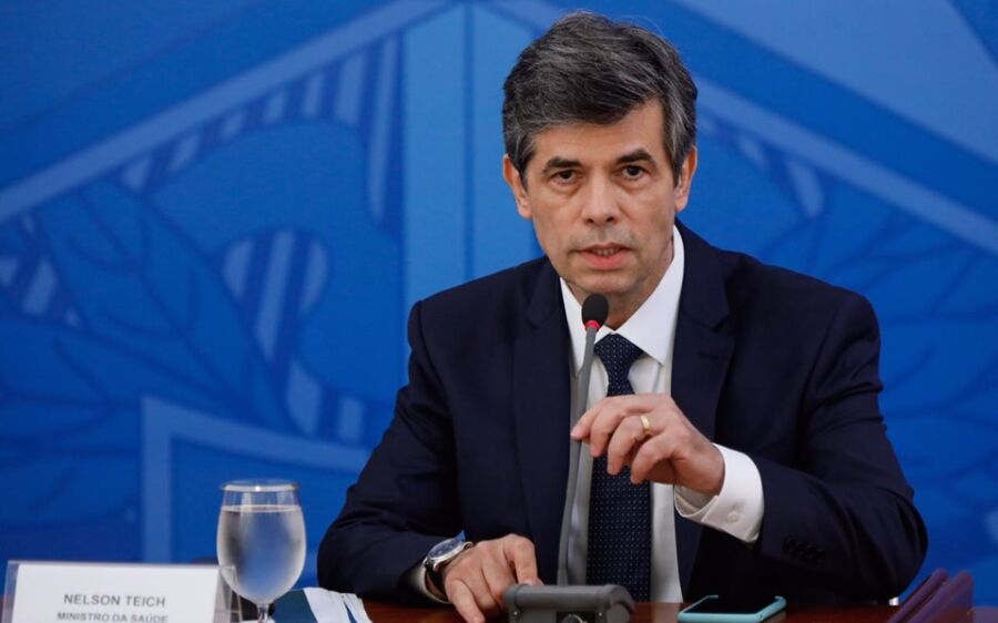Nelson Teich pede demissão do Ministério da Saúde