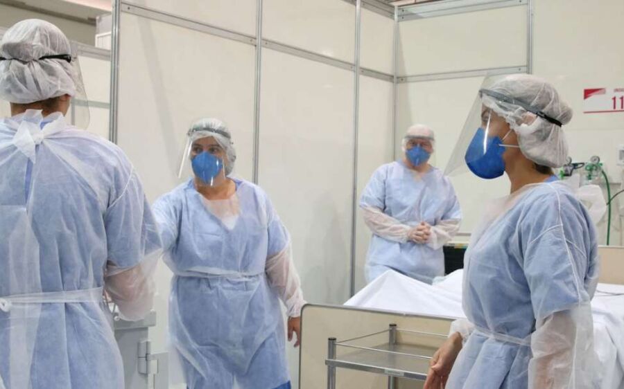 Plataforma oferece hospedagem gratuita para profissionais de saúde