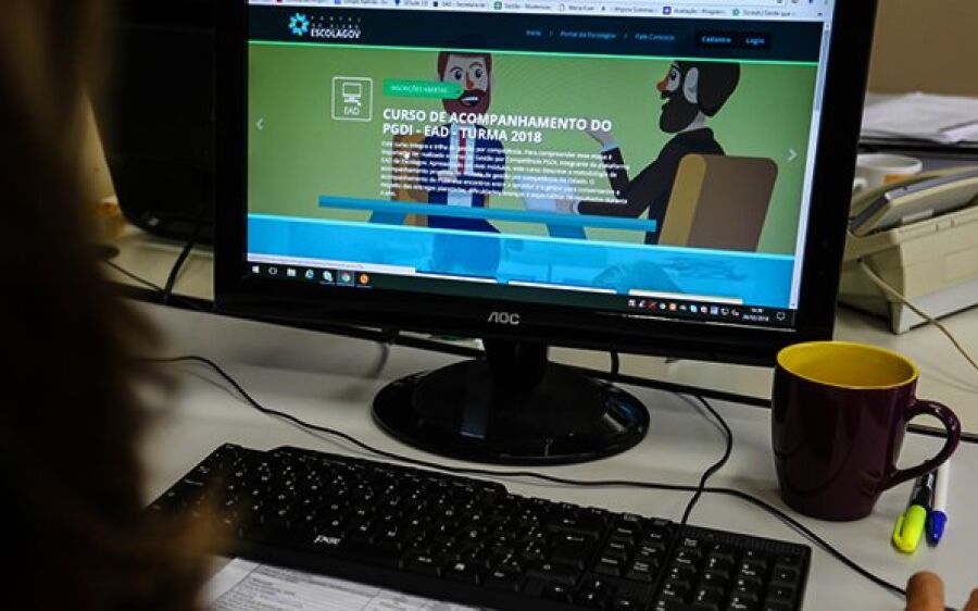 Estado começa transmitir aulas pela TV aberta nesta segunda