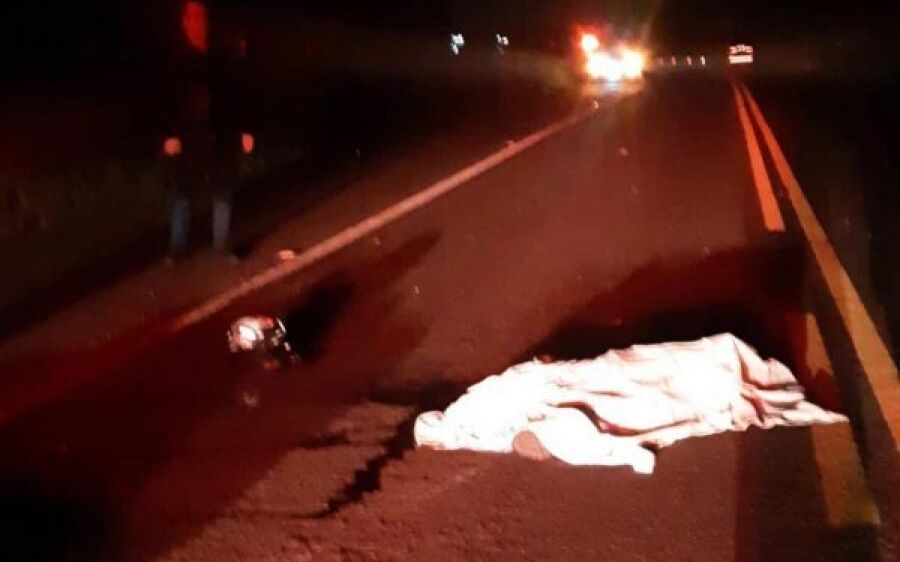 Marido esfaqueou mulher 4 vezes e fugiu antes de morrer em acidente na rodovia