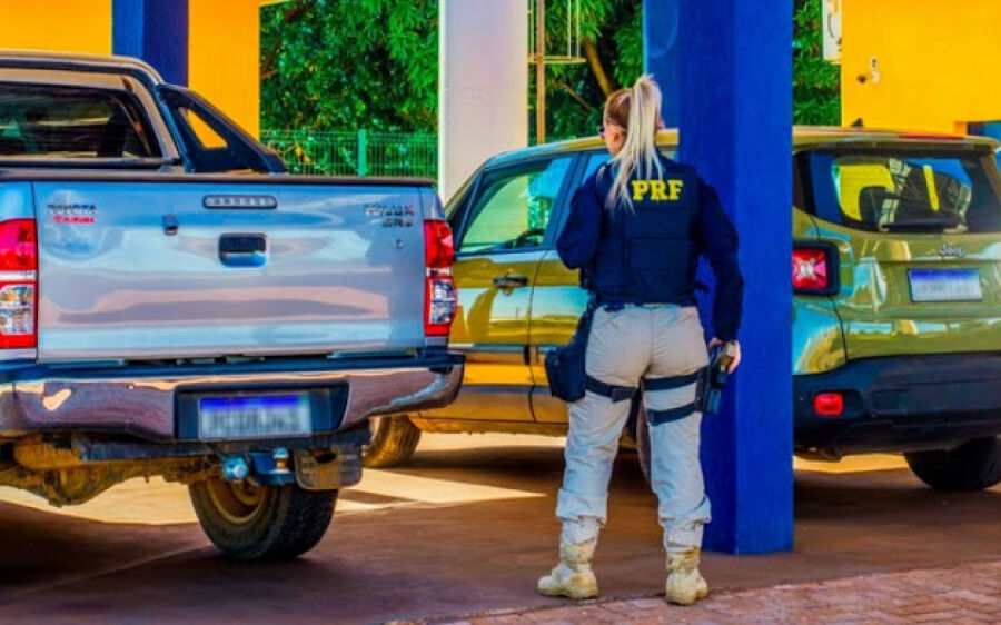 PRF recupera três veículos roubados durante operação na BR-060