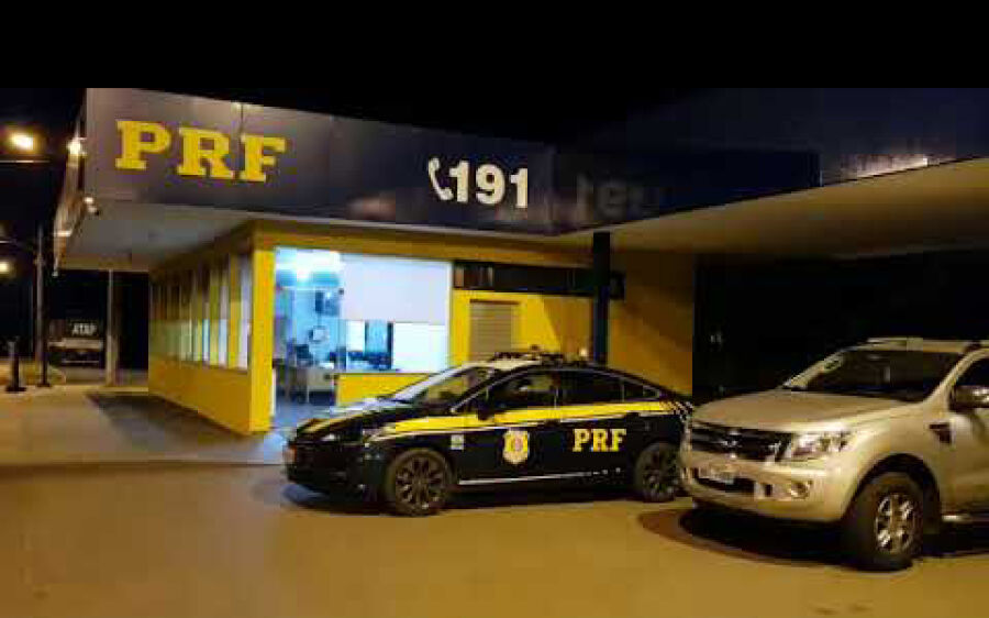 PRF recupera em Jaraguari picape com registro de roubo/furto