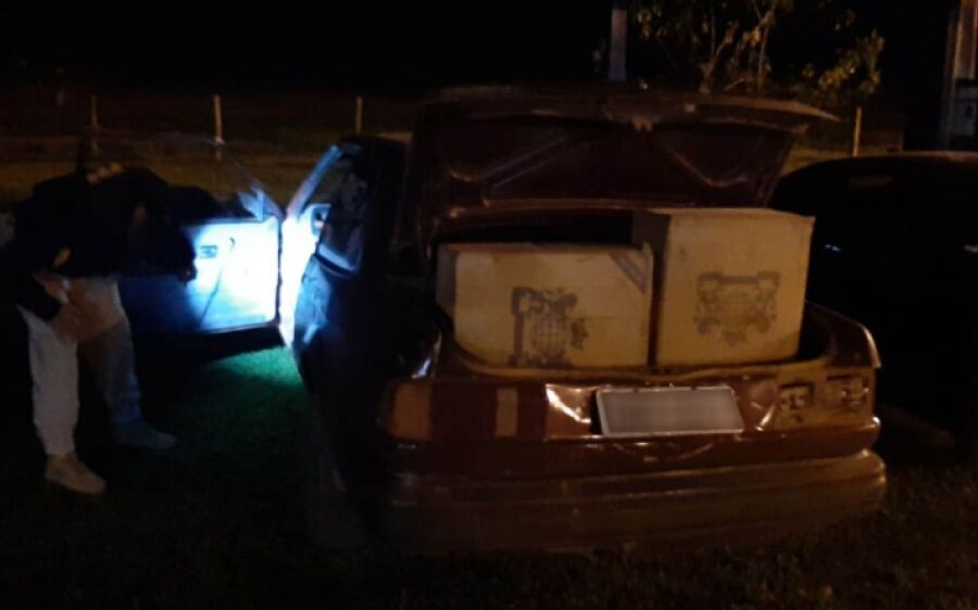 PRF apreende 4 mil maços de cigarros contrabandeados em São Gabriel do Oeste