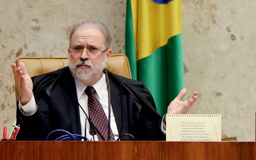 Aras retoma negociações sobre delação de advogado que cita suposta irregularidade de amigo de Moro