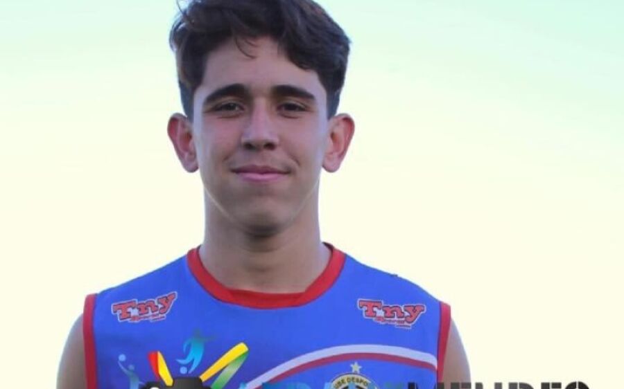 Durante jogo de futebol, filho de vereadora passa mal e morre em Costa Rica