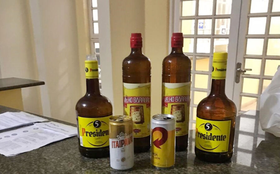 Mulher embriagada é presa após desacatar conselheiras tutelares em Coxim 