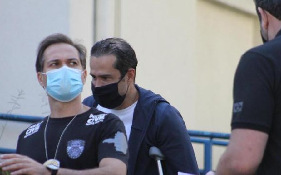 Um dia depois de ser preso, fundador da Ricardo Eletro é solto