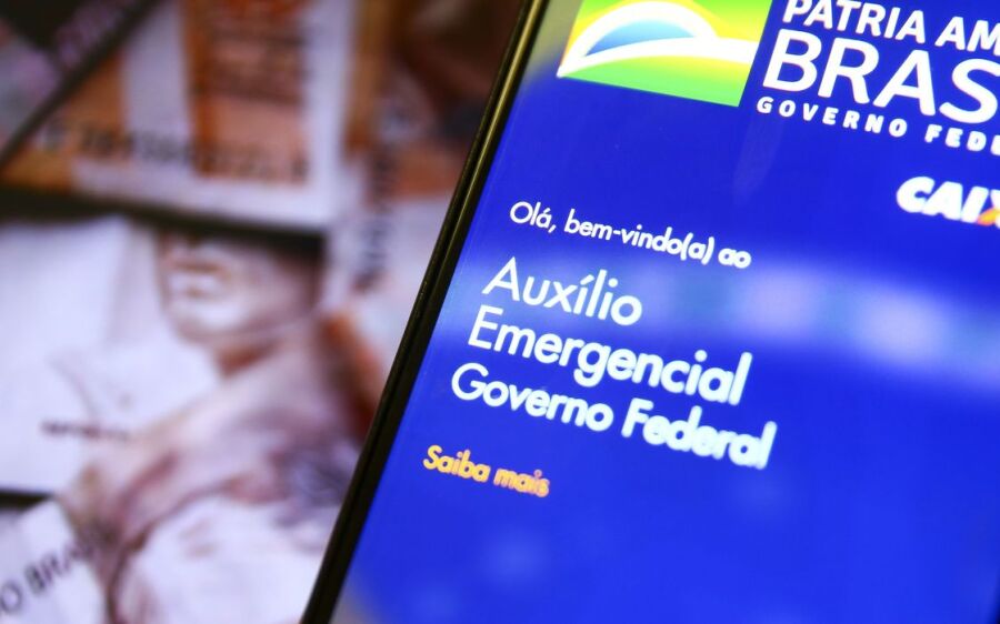 Caixa libera o auxílio emergencial para nascidos em abril