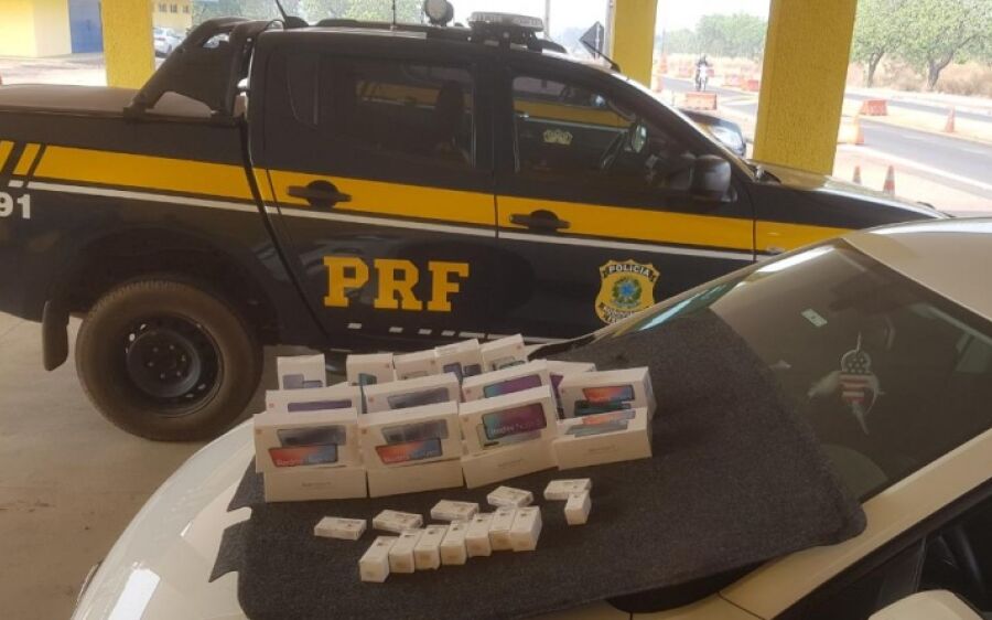 PRF apreende celulares e medicamentos irregulares em Coxim