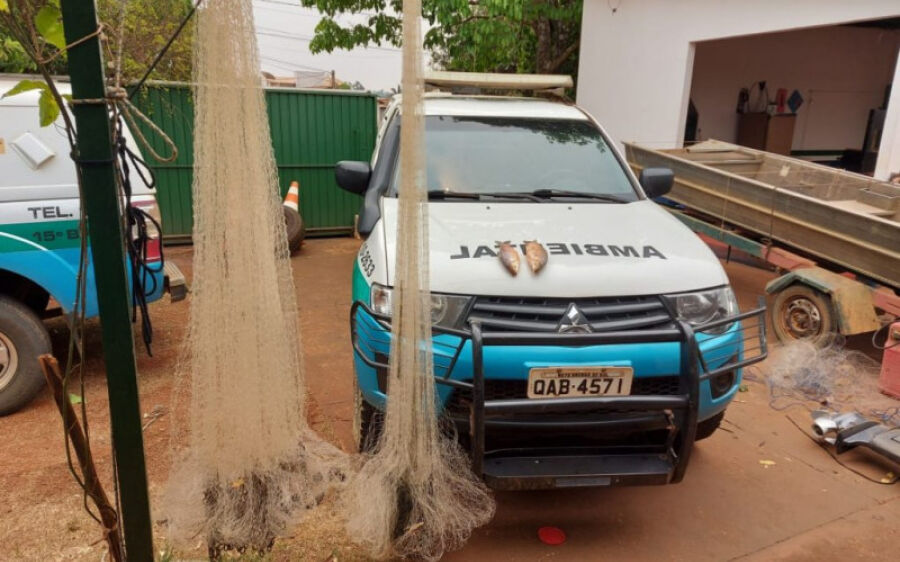PMA prende em flagrante dois homens pescando com tarrafas