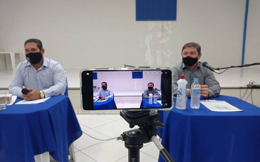 Dr. Edilson Magro e Flávio Dias  participaram de live na Aciac