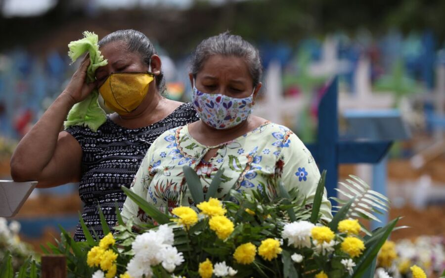 Dia de Finados: como a pandemia abalou o processo de luto