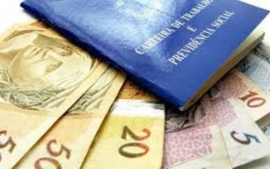Trabalhador com jornada  reduzida deve receber 13º e férias integrais