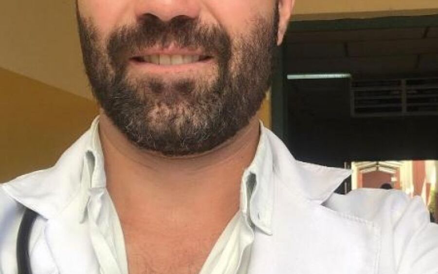 Corpo de brasileiro é encontrado em porta-malas de carro no Paraguai